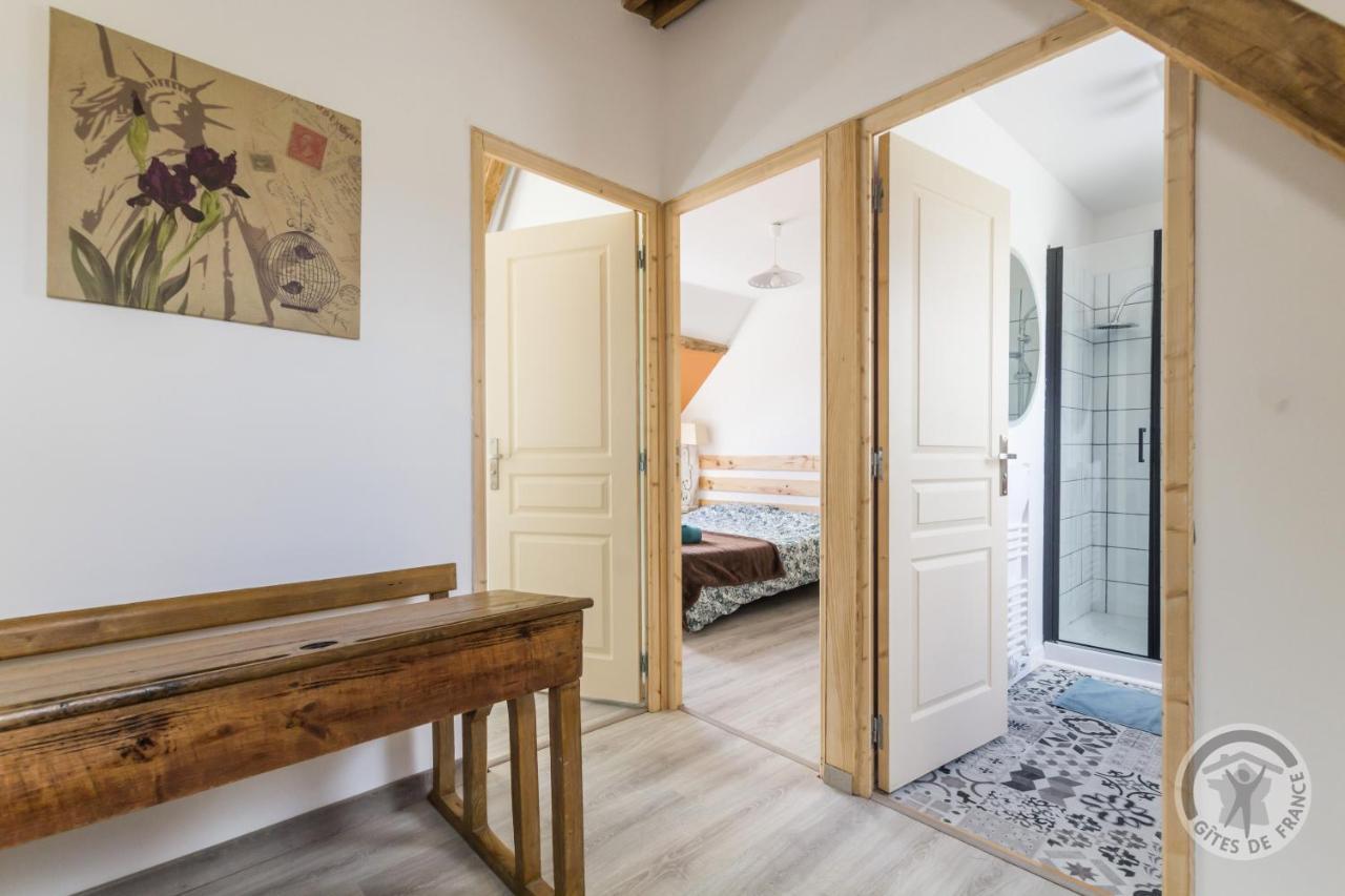 Le Jardin Des Fees Bed and Breakfast Savigny-le-Vieux Exteriör bild